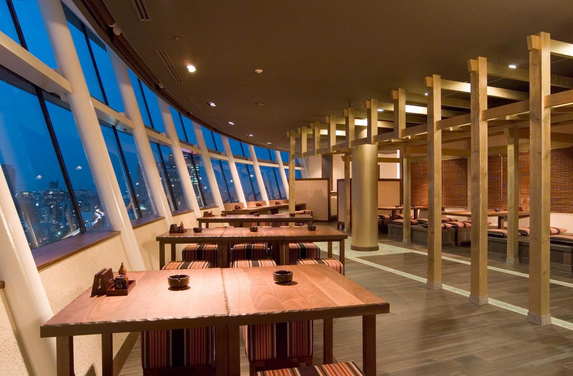 City Plaza Osaka Exterior photo